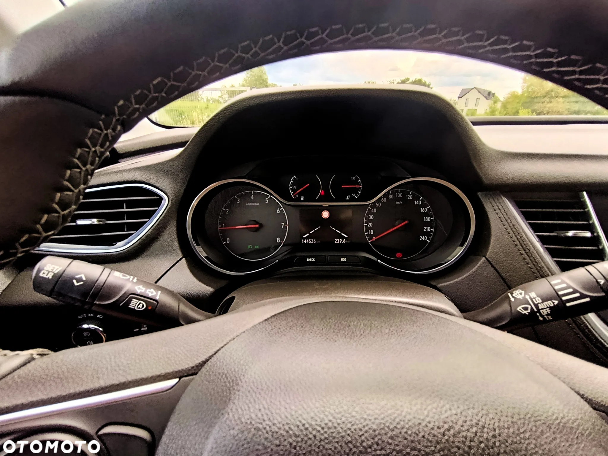 Opel Grandland X 1.2 T Elite S&S - 29