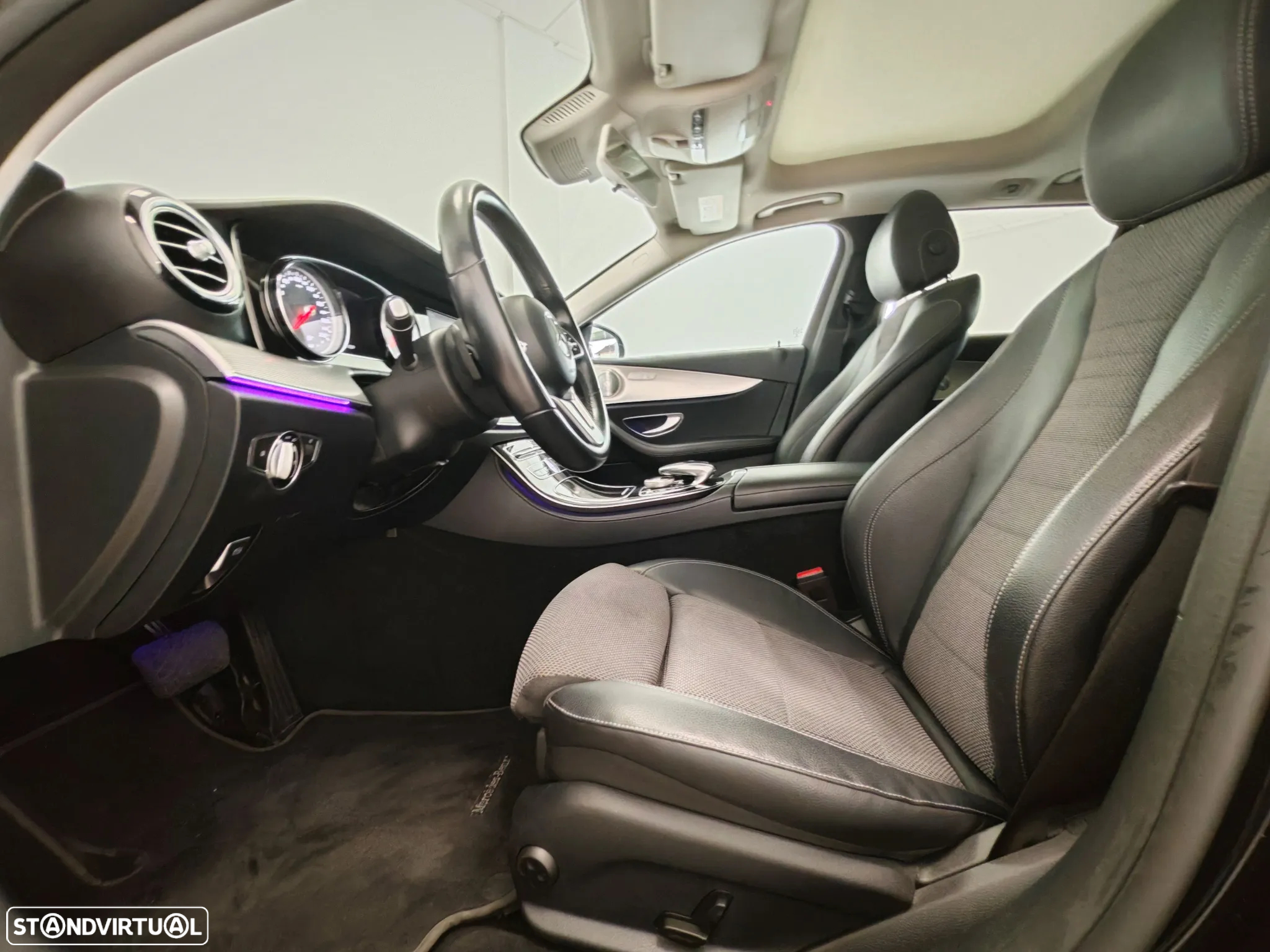 Mercedes-Benz E 220 d T 9G-TRONIC Exclusive - 42