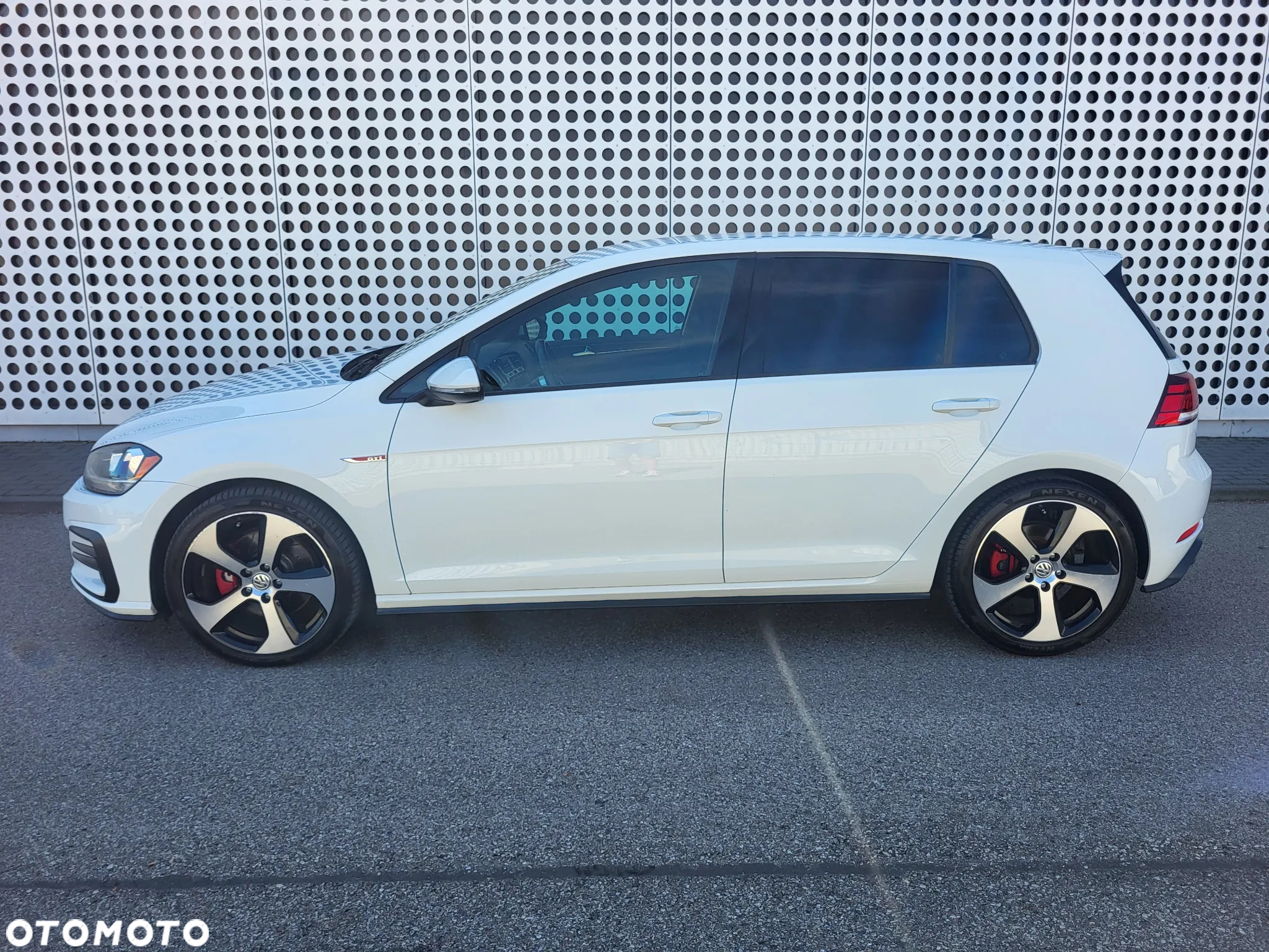 Volkswagen Golf 2.0 TSI OPF DSG GTI - 21