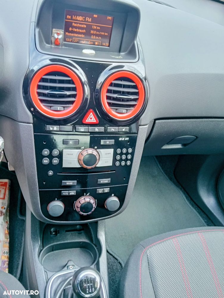 Opel Corsa 1.3 CDTI DPF Innovation 110 Jahre - 8