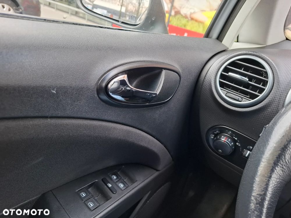 Seat Leon 1.6 Reference - 4