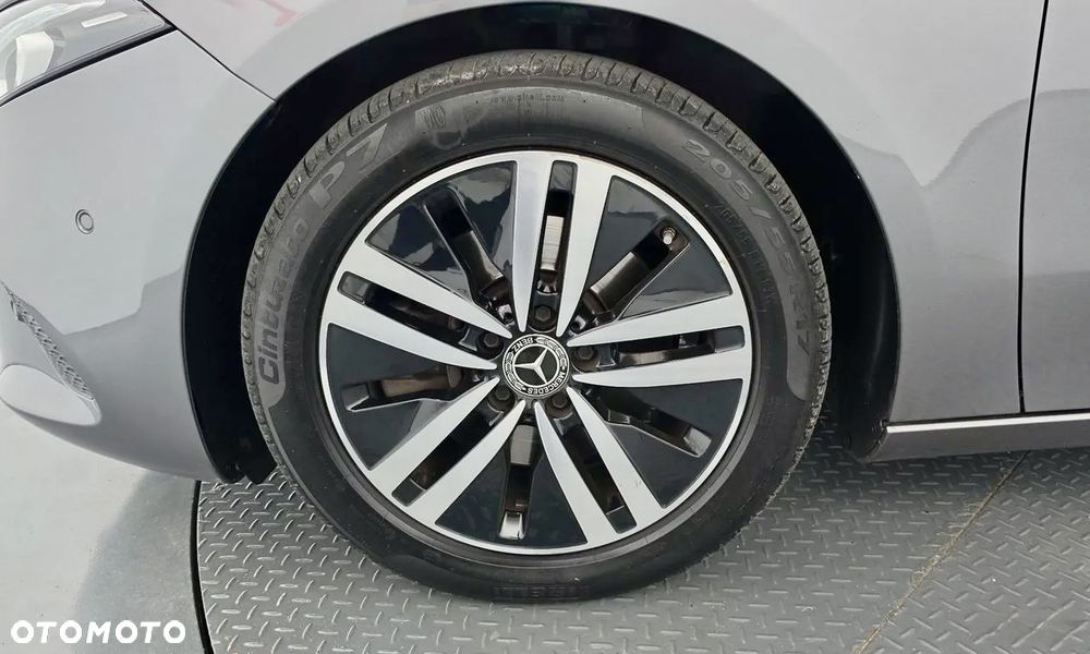 Mercedes-Benz Klasa A 220 7G-DCT AMG Line - 29