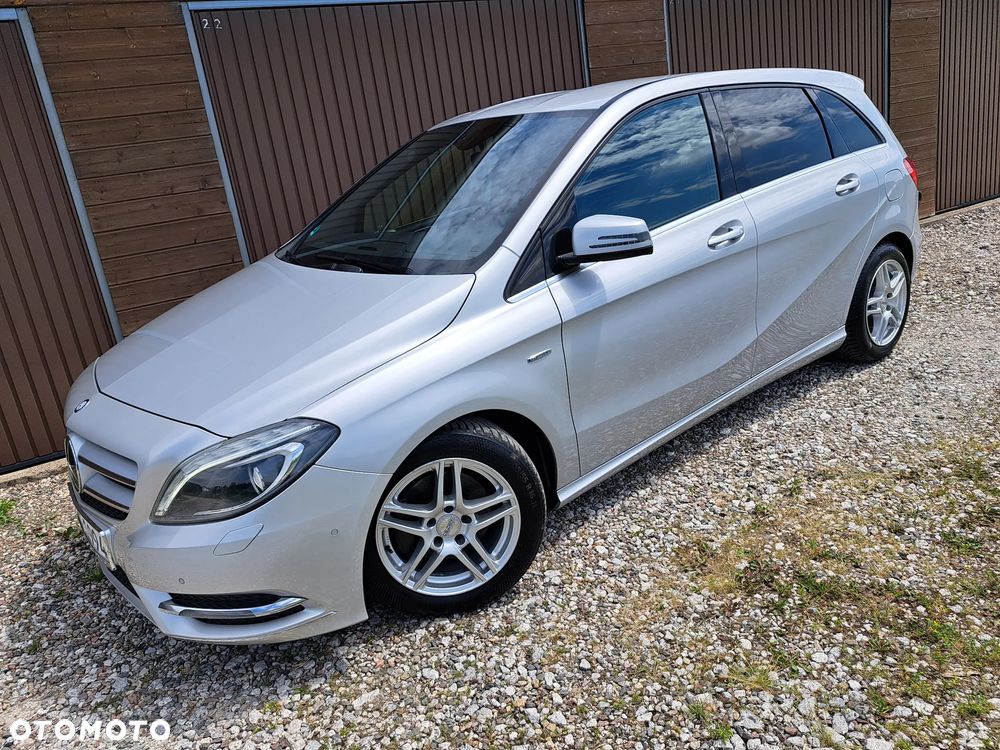 Mercedes-Benz Klasa B 200 (BlueEFFICIENCY) - 10