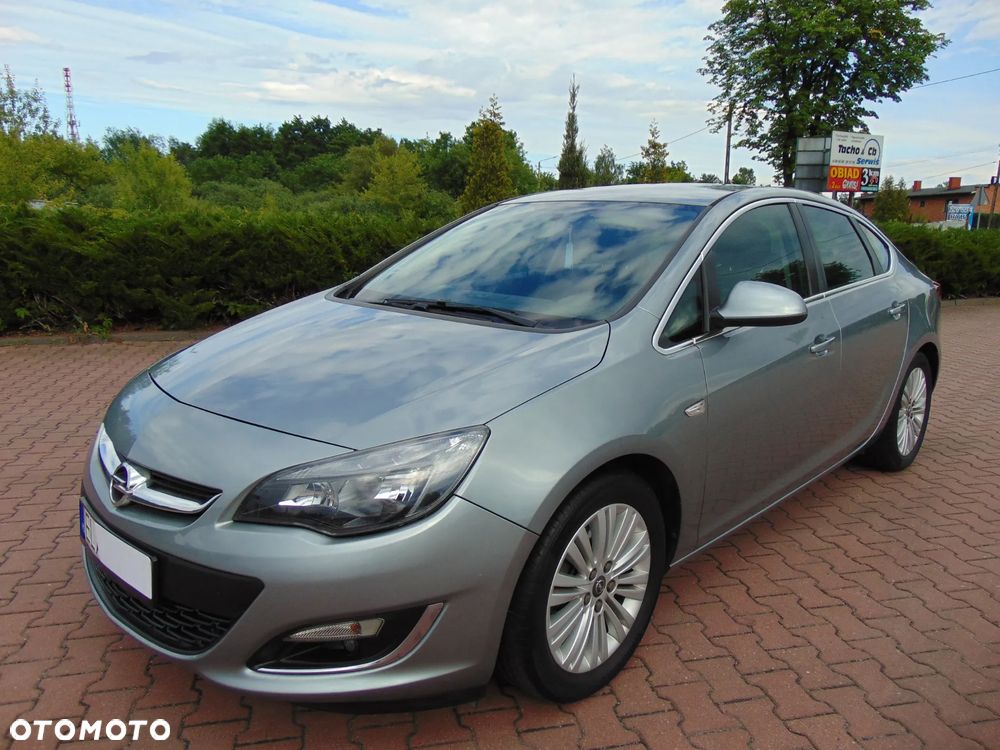 Opel Astra 1.7 CDTI DPF Exklusiv - 3