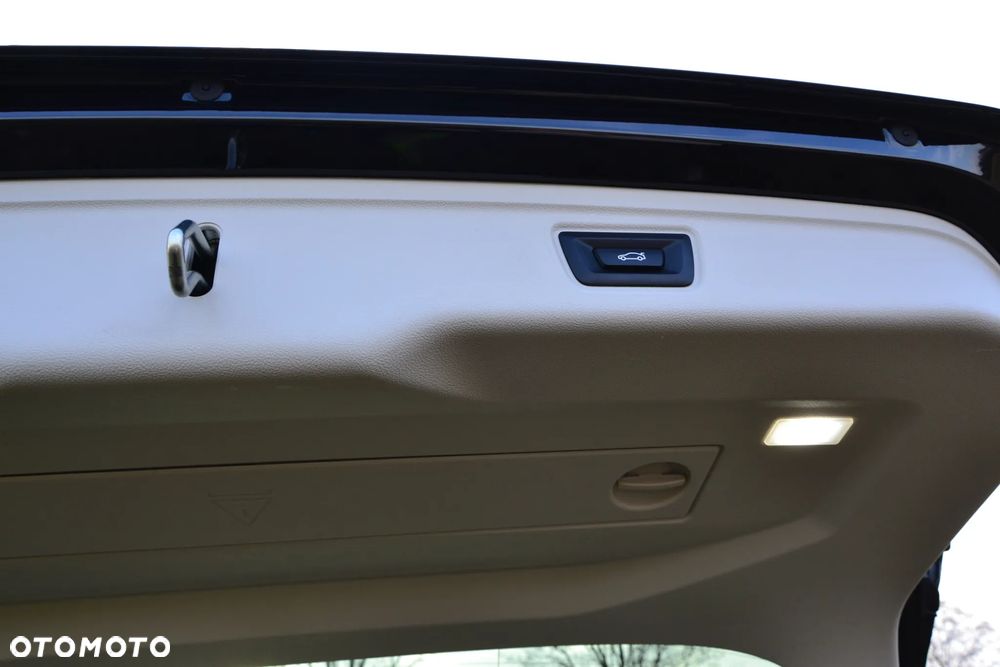 BMW Seria 3 320d Advantage - 10