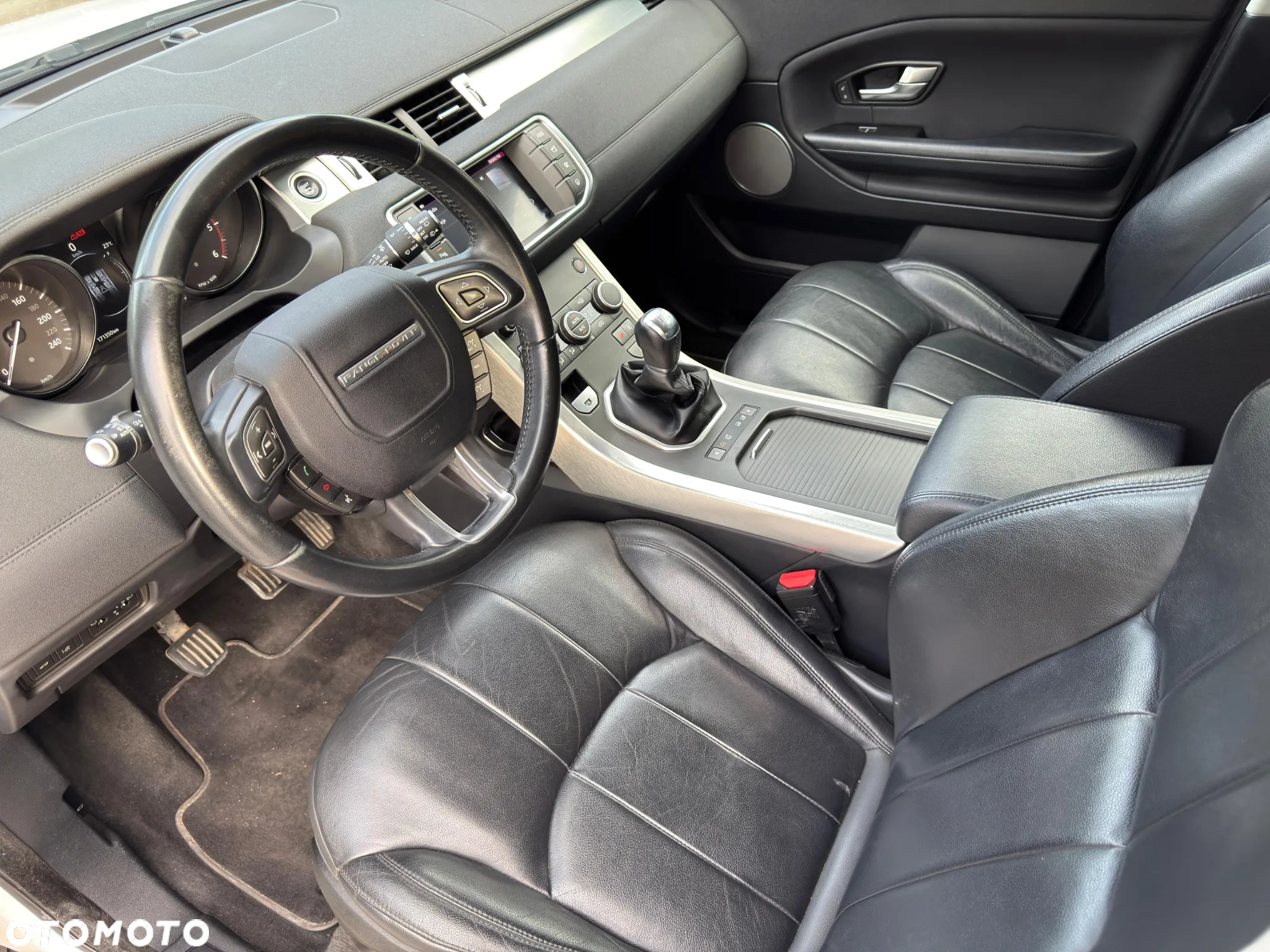 Land Rover Range Rover Evoque - 14