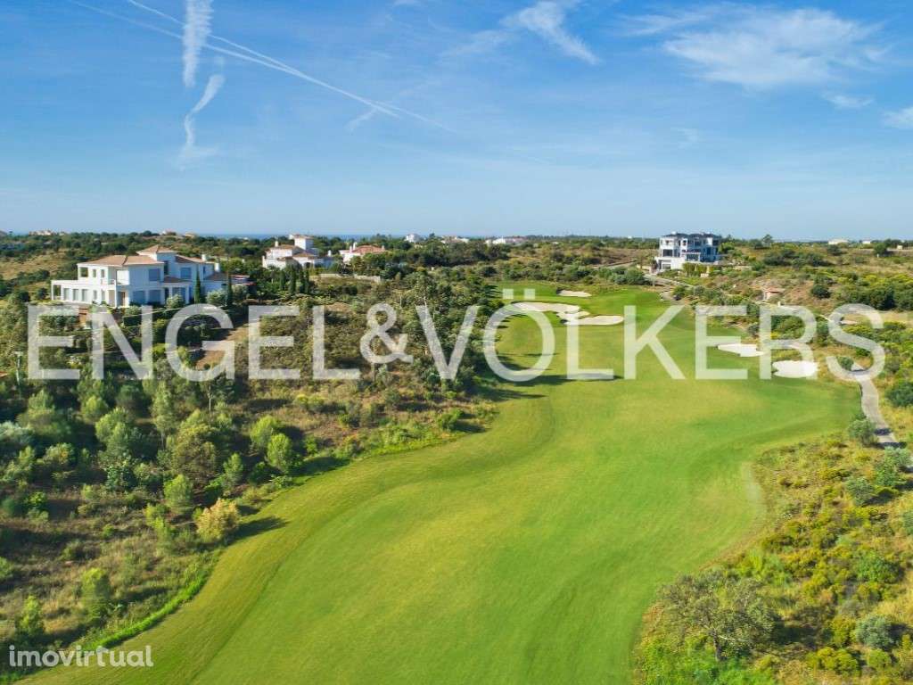 Lote para Construção com Projeto Aprovado em Resort de Golfe - Grande imagem: 3/17