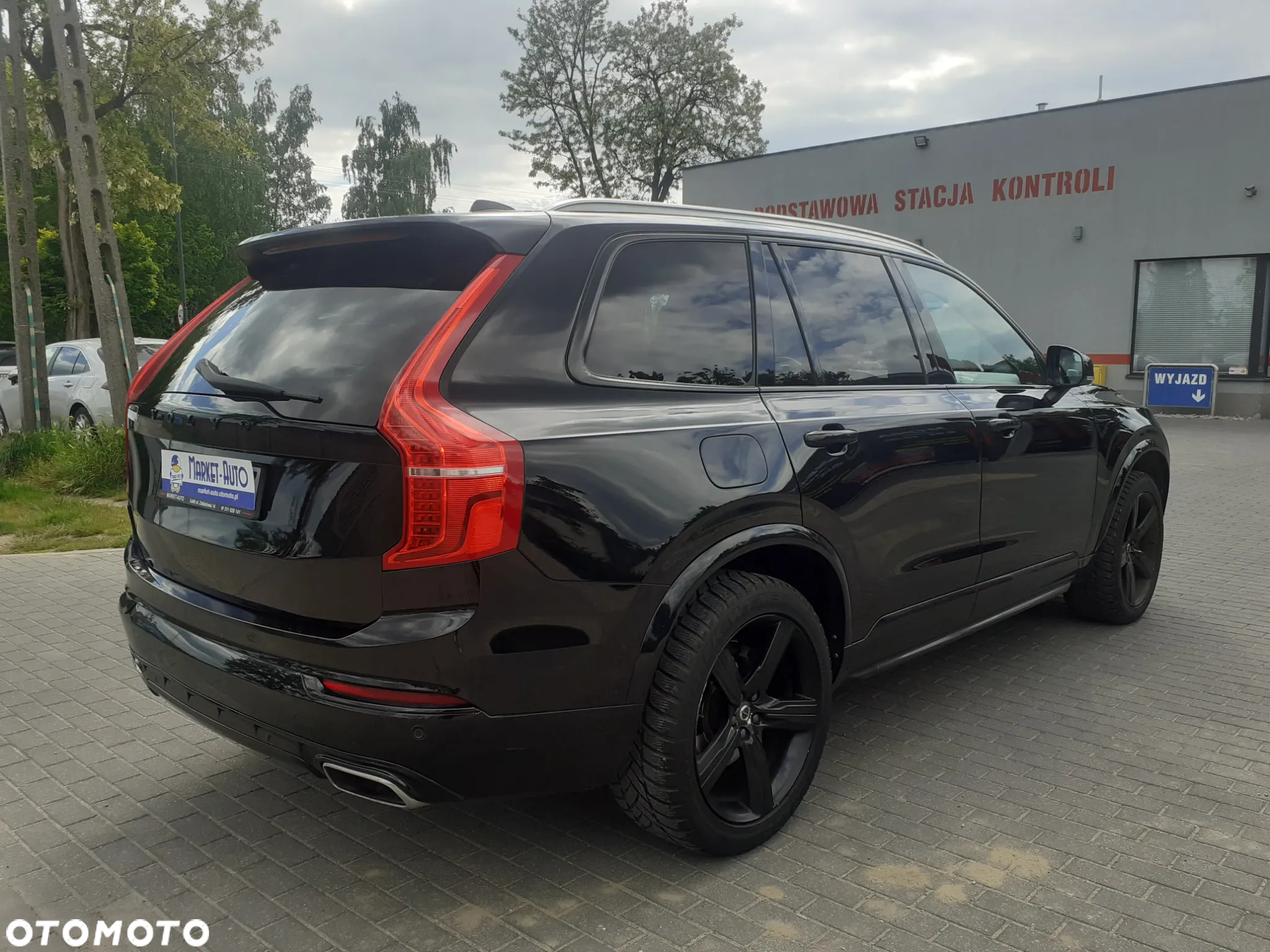 Volvo XC 90 D4 FWD R-Design 7os - 7