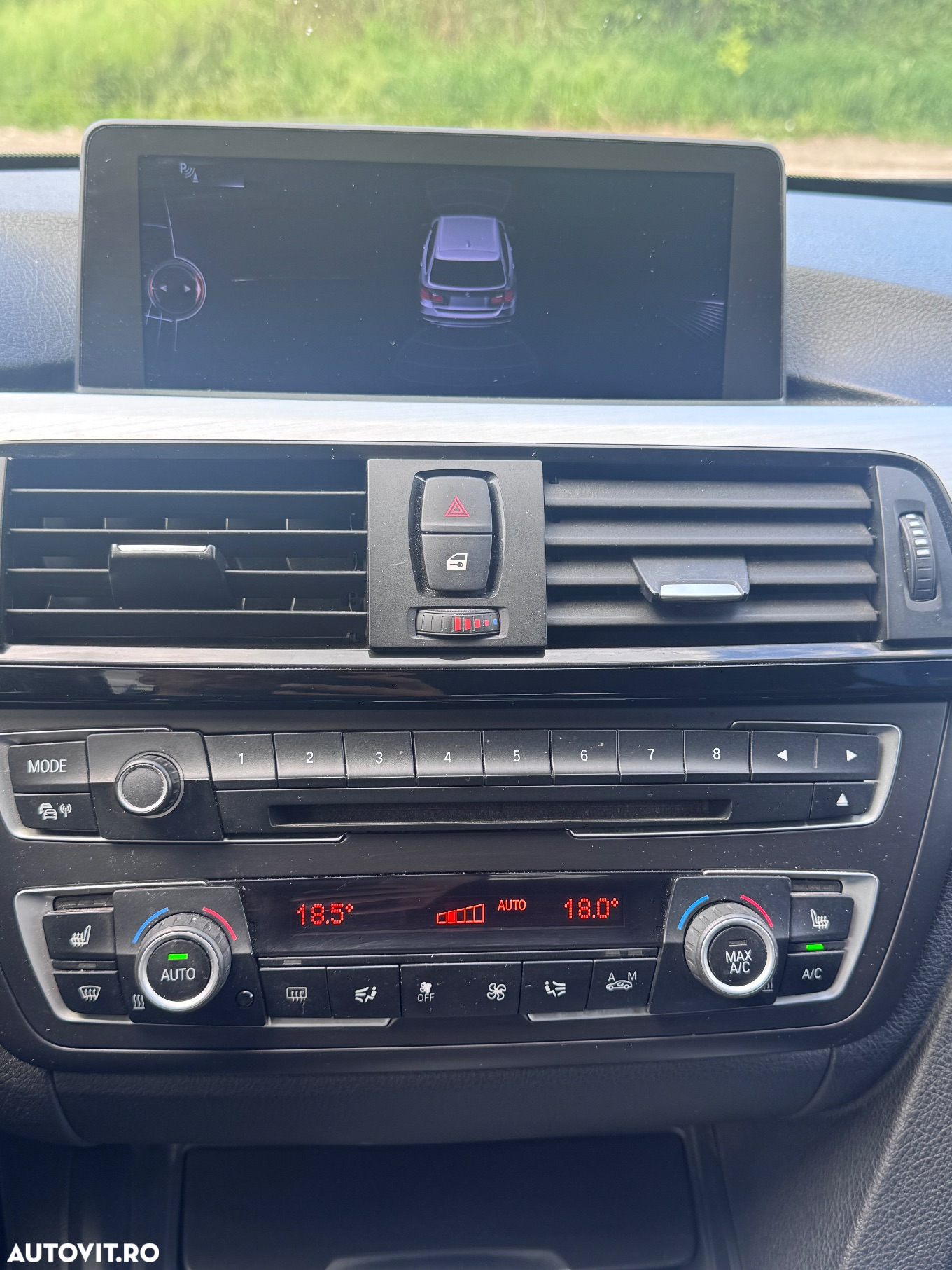 BMW Seria 3 320d DPF Touring Aut. Edition Sport - 17