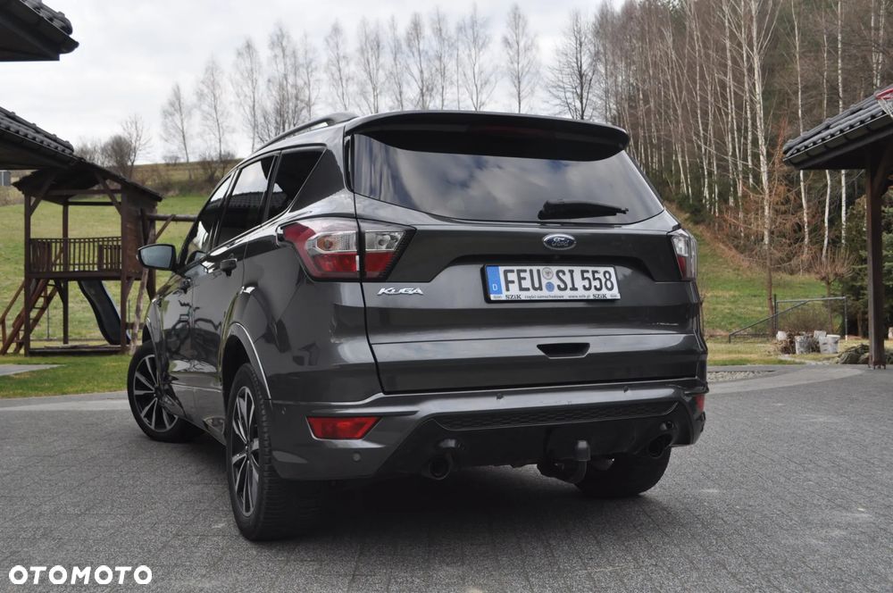 Ford Kuga 2.0 TDCi 4x2 ST-Line - 5
