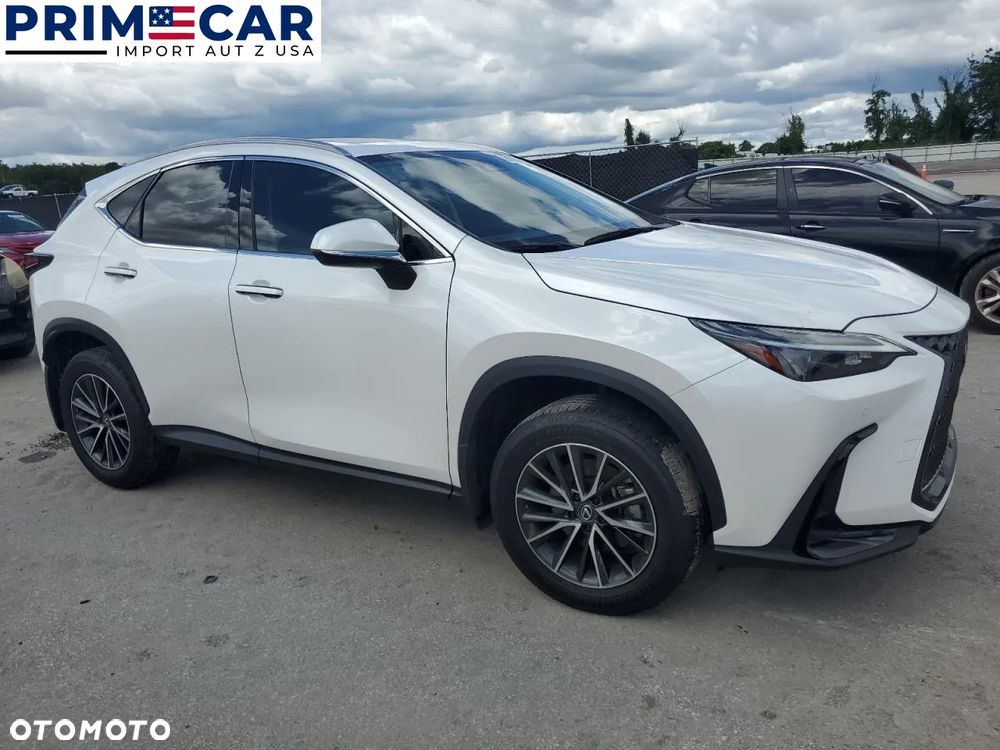 Lexus NX - 1