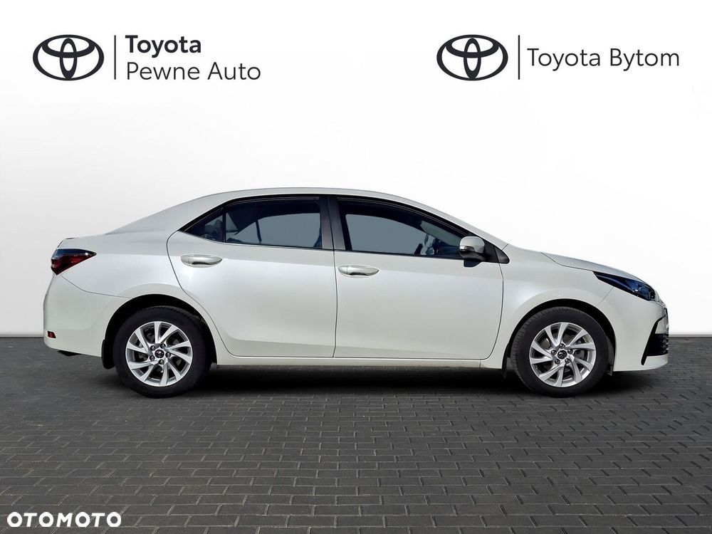 Toyota Corolla 1.6 Classic Plus - 6