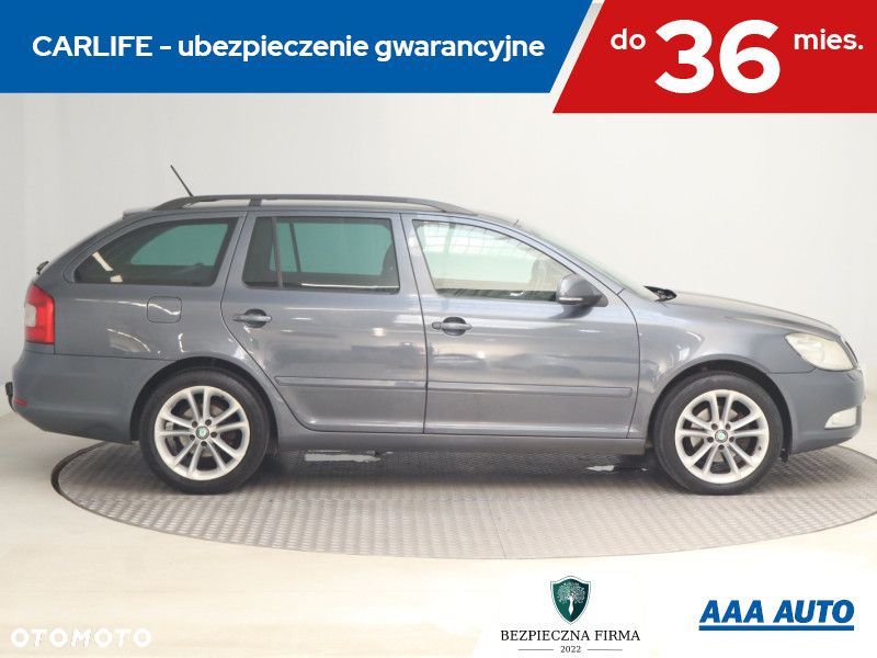 Skoda Octavia - 8