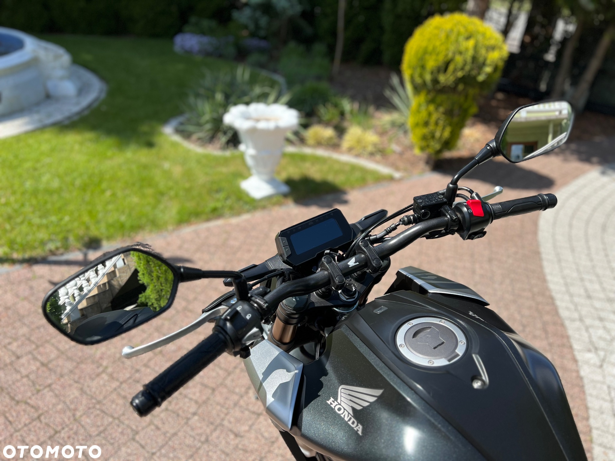 Honda CB - 33