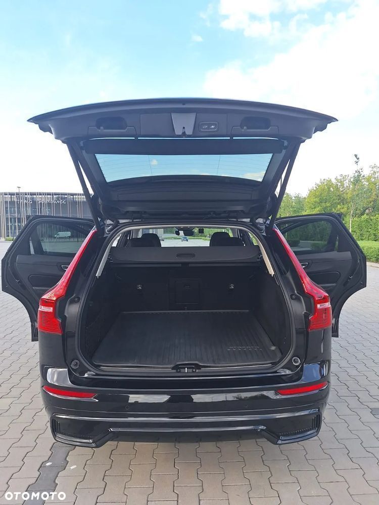 Volvo XC 60 B5 B AWD Ultimate Black Edition - 29