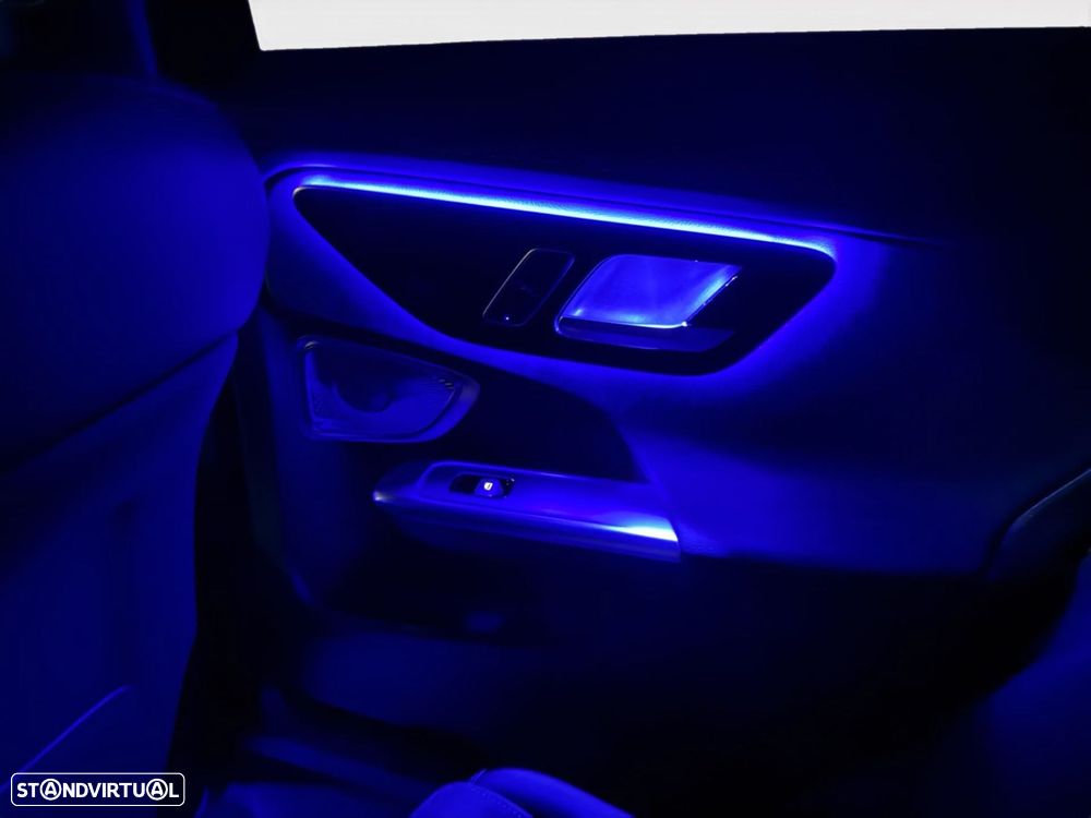 Mercedes-Benz C 300 de 4Matic T 9G-TRONIC AMG Line - 40