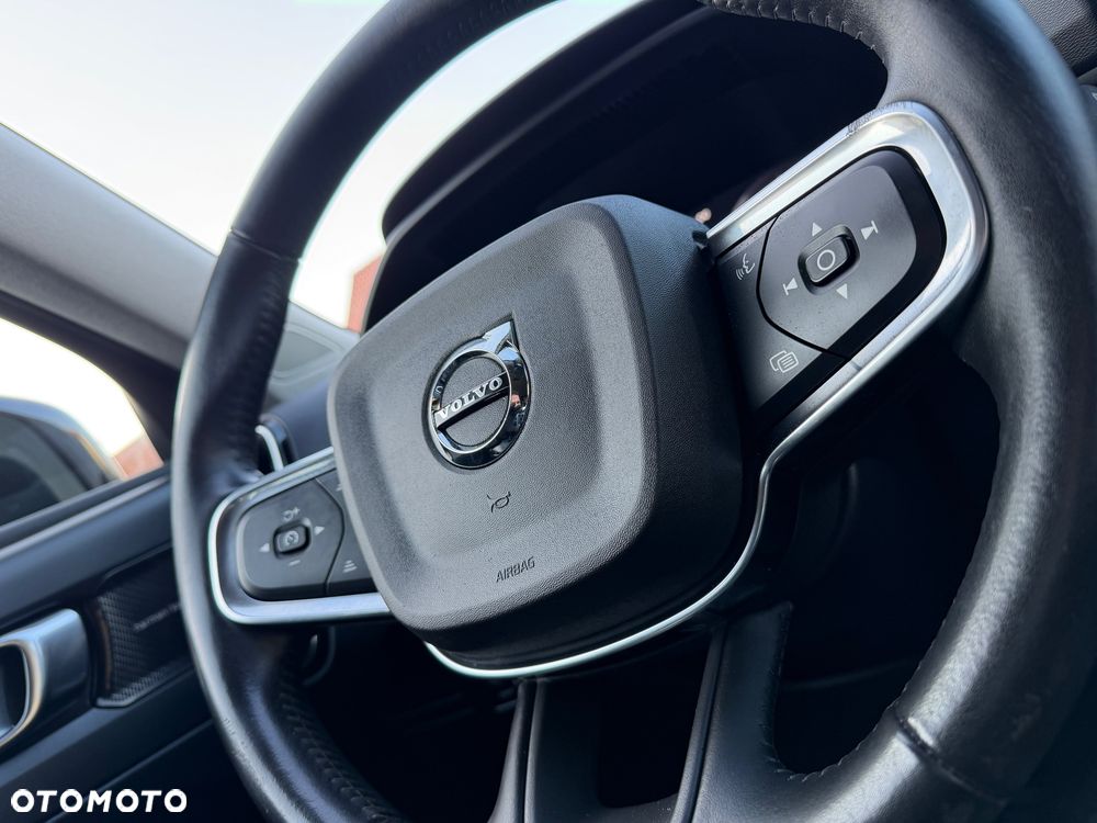 Volvo XC 40 D3 Momentum - 30
