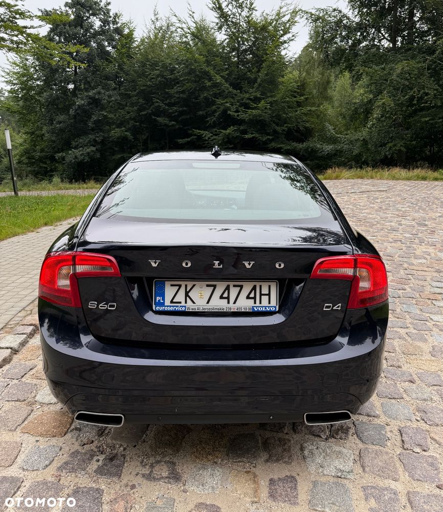Volvo S60 - 11
