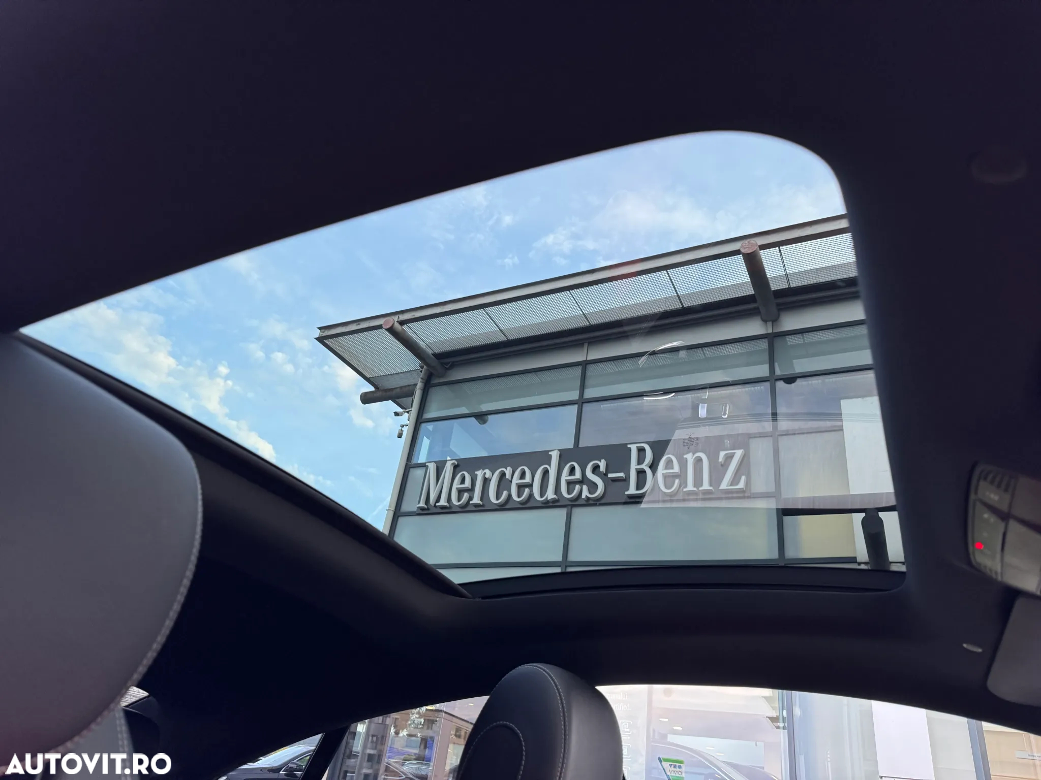 Mercedes-Benz E 350 d 4Matic Coupe 9G-TRONIC AMG Line - 16