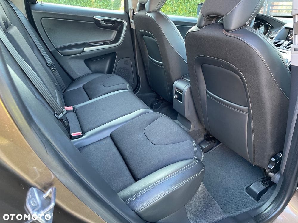 Volvo XC 60 - 7