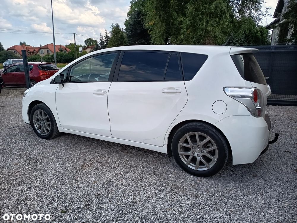 Toyota Verso 1.8 5-Sitzer Executive - 5