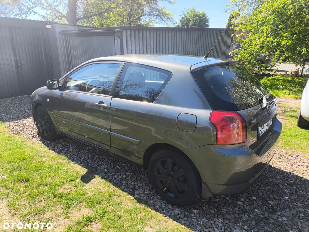 Toyota Corolla 1.4 VVT-i Luna - 2