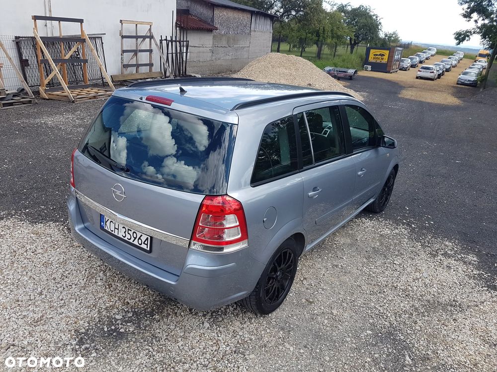 Opel Zafira ver-1-8-active - 10