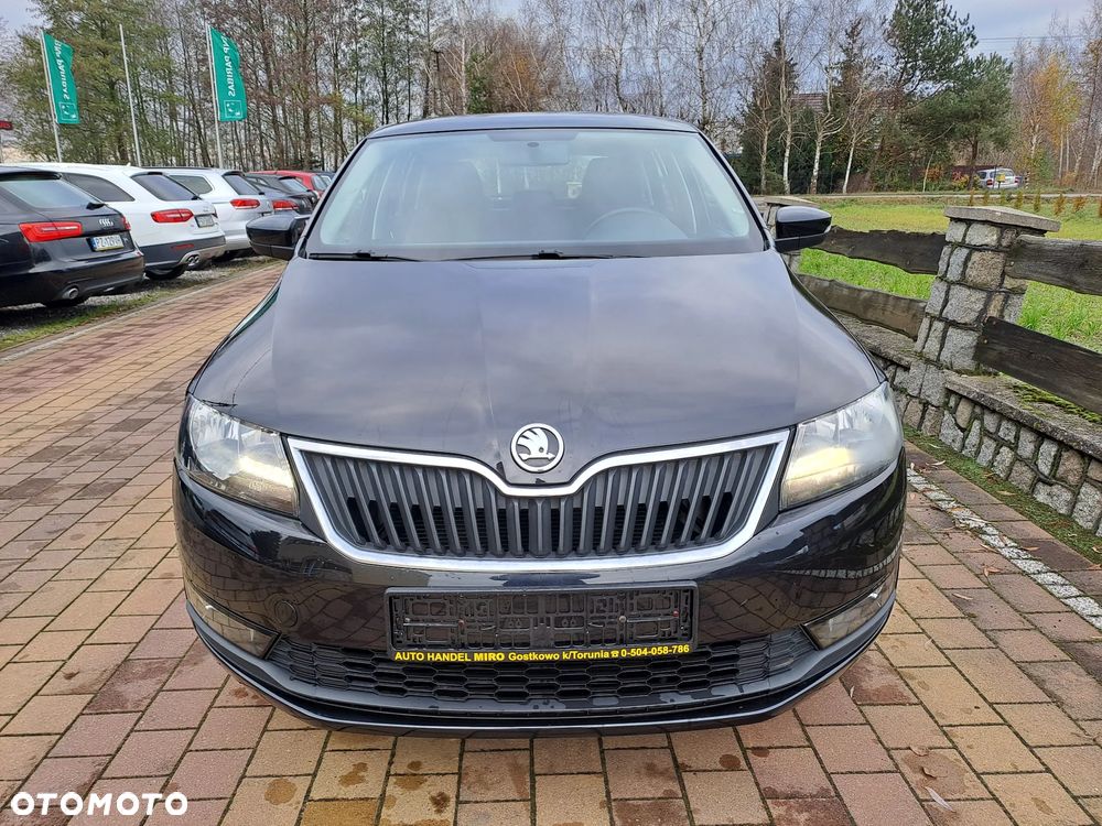Skoda RAPID 1.0 TSI DSG Active - 10