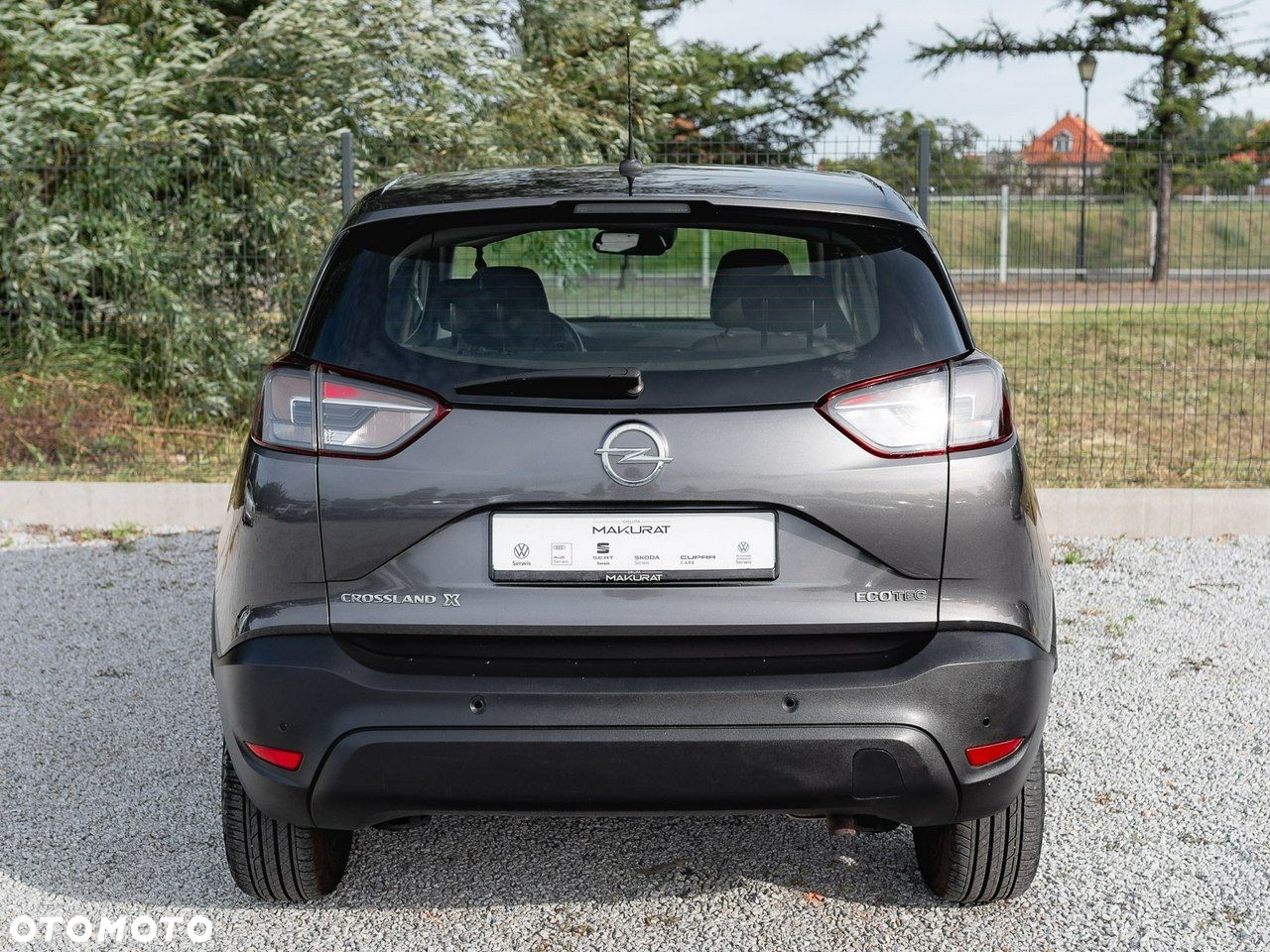 Opel Crossland X 1.2 T GPF Enjoy S&S - 11