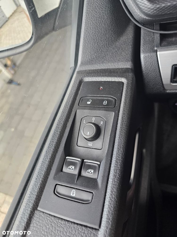 Volkswagen Multivan 2.0 TDI L1 Highline DSG - 10