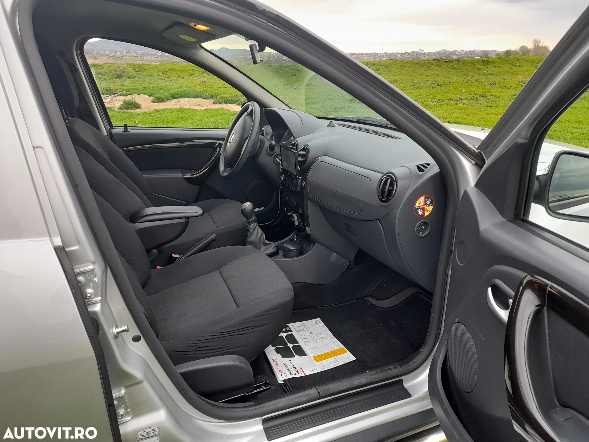 Dacia Duster 1.6 4x4 Prestige - 10