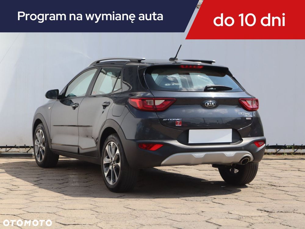 Kia Stonic - 6