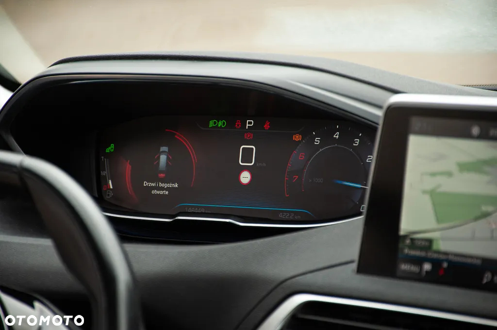 Peugeot 5008 1.6 THP Active S&S EAT6 - 19
