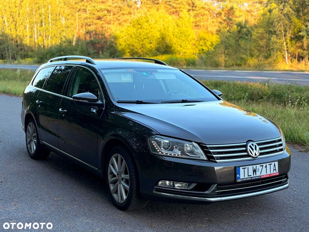 Volkswagen Passat - 4