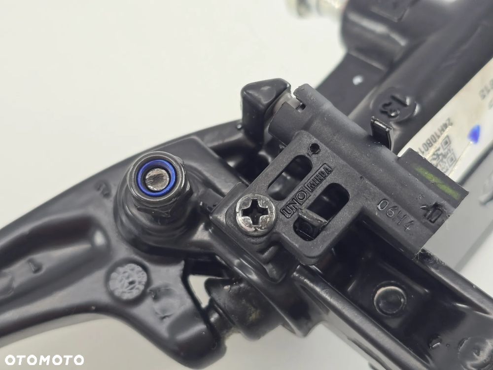 POMPA HAMULCOWA PRZOD CZUJNIK KLAMKA  TRIUMPH SCRAMBLER 400 SPEED - 16