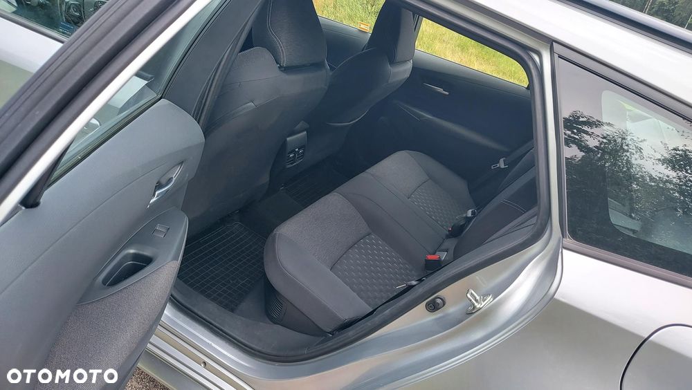 Toyota Corolla 1.8 Hybrid Comfort - 12