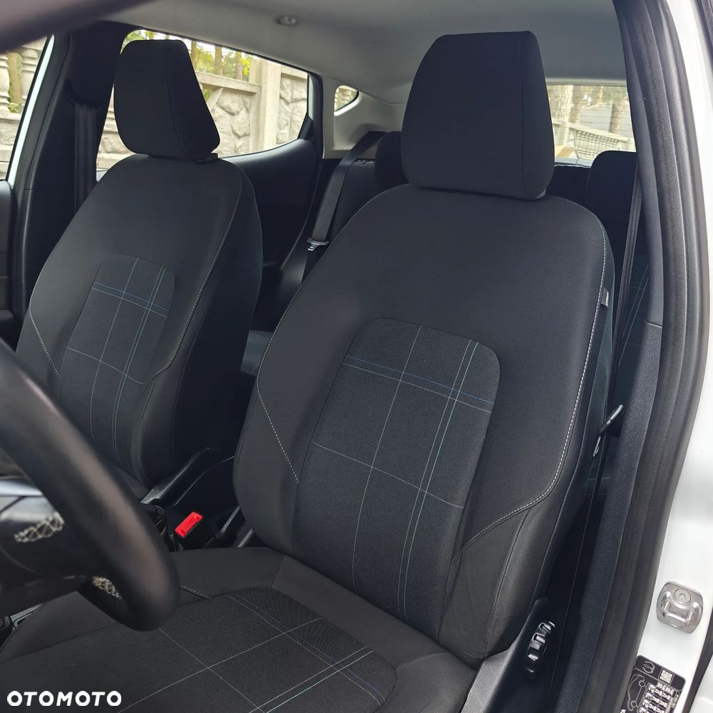 Ford Fiesta - 17