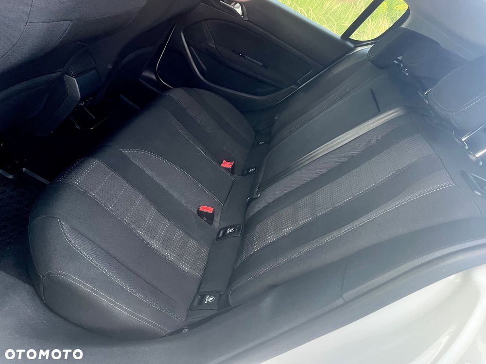 Peugeot 308 - 14