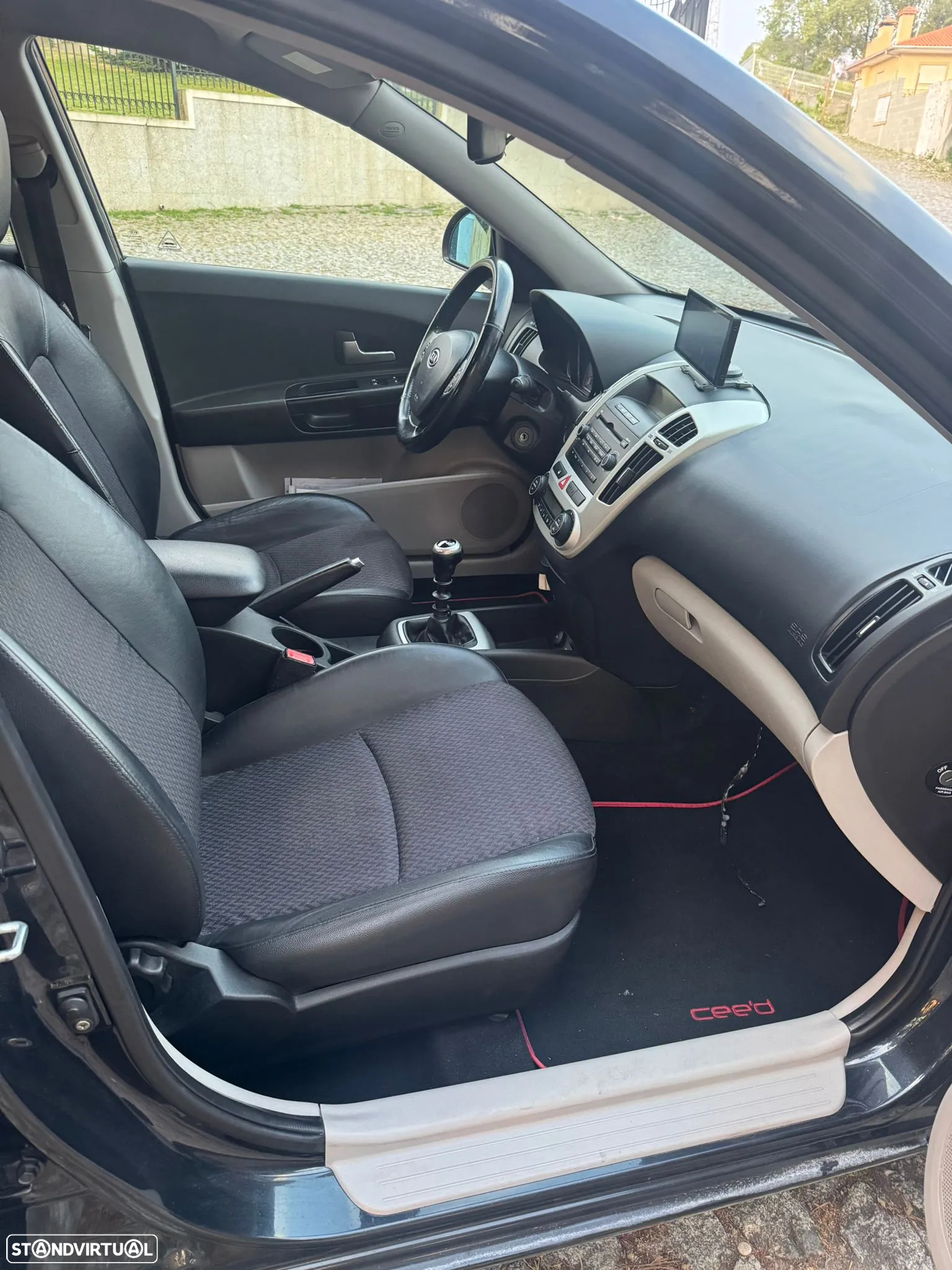 Kia Ceed SW 1.6 CRDi EX - 10