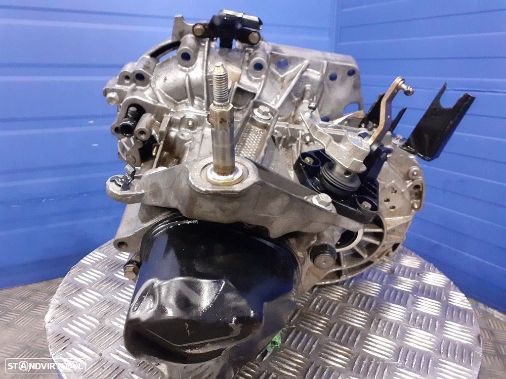 CAIXA VELOCIDADES NISSAN MICRA III 2003 - 3