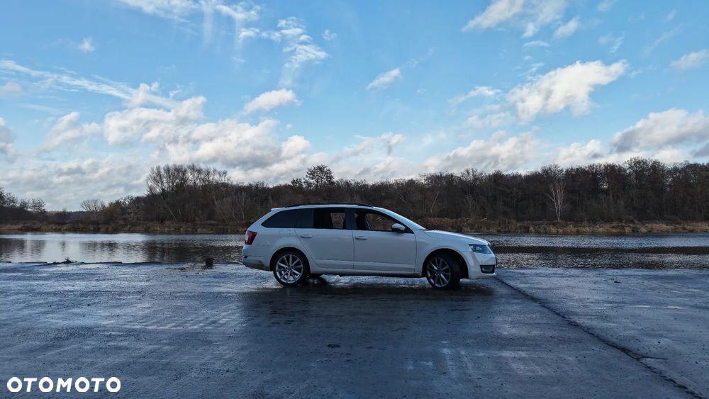 Skoda Octavia 2.0 TDI 4x4 Style - 5