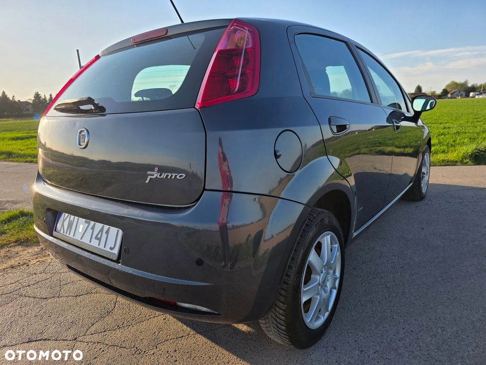 Fiat Grande Punto - 36