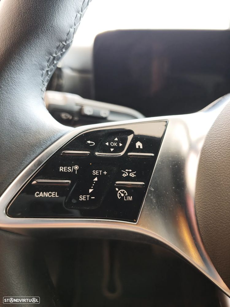 Mercedes-Benz A 200 7G-DCT - 9