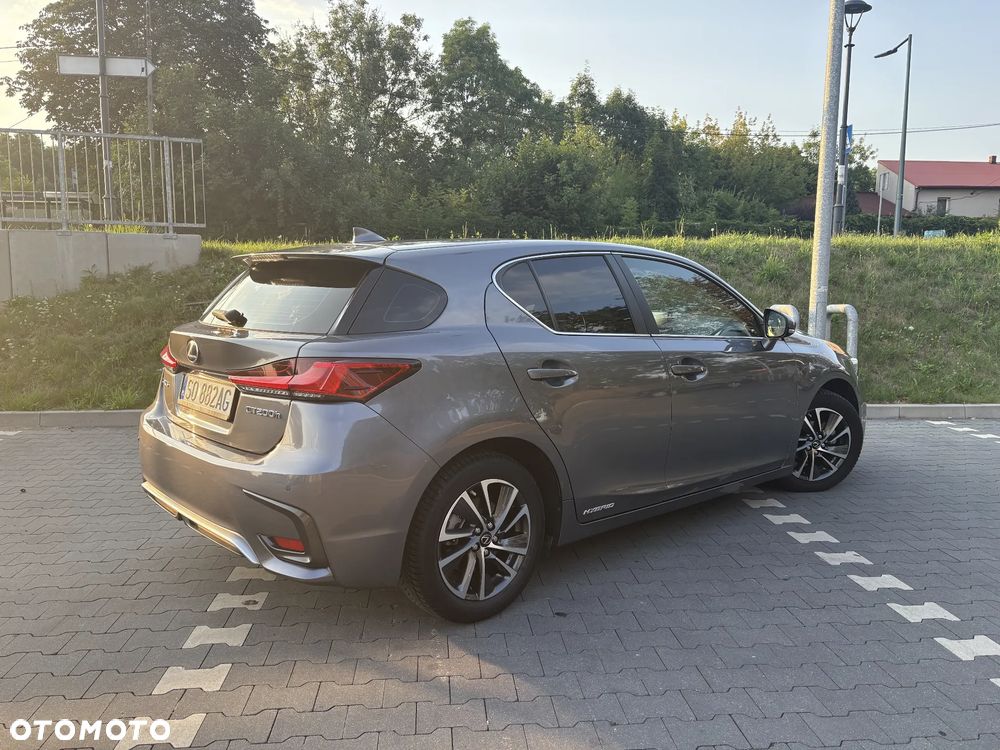 Lexus CT 200h Elegance - 8