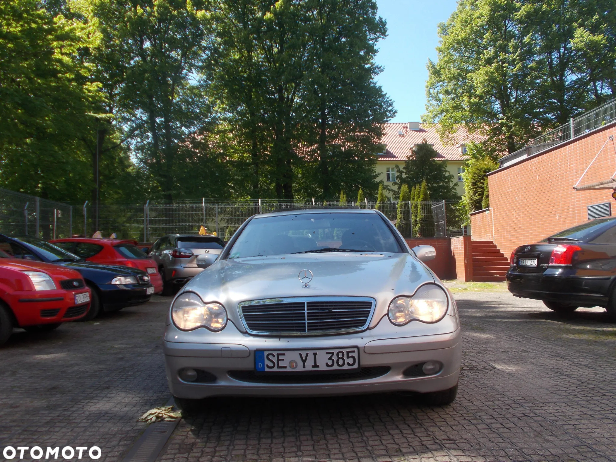 Mercedes-Benz Klasa C 180 Elegance - 3