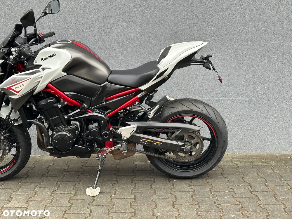 Kawasaki Z 900 - 8