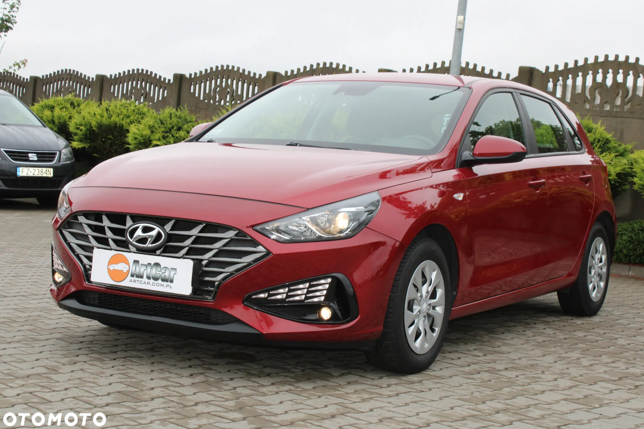 Hyundai i30 1.5 DPI Classic + - 18