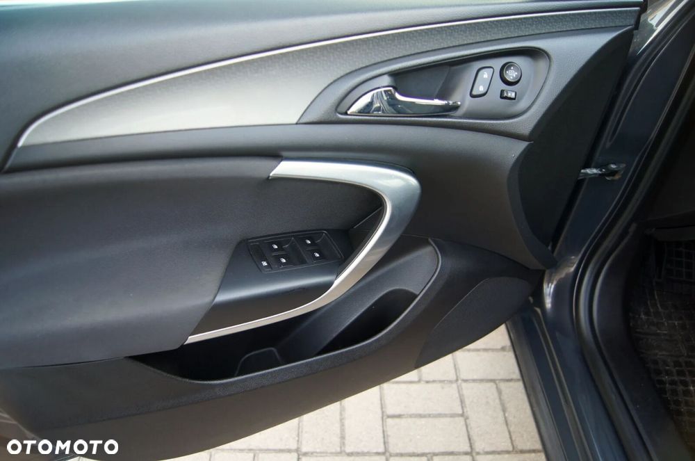 Opel Insignia 1.6 Automatik Business Edition - 30