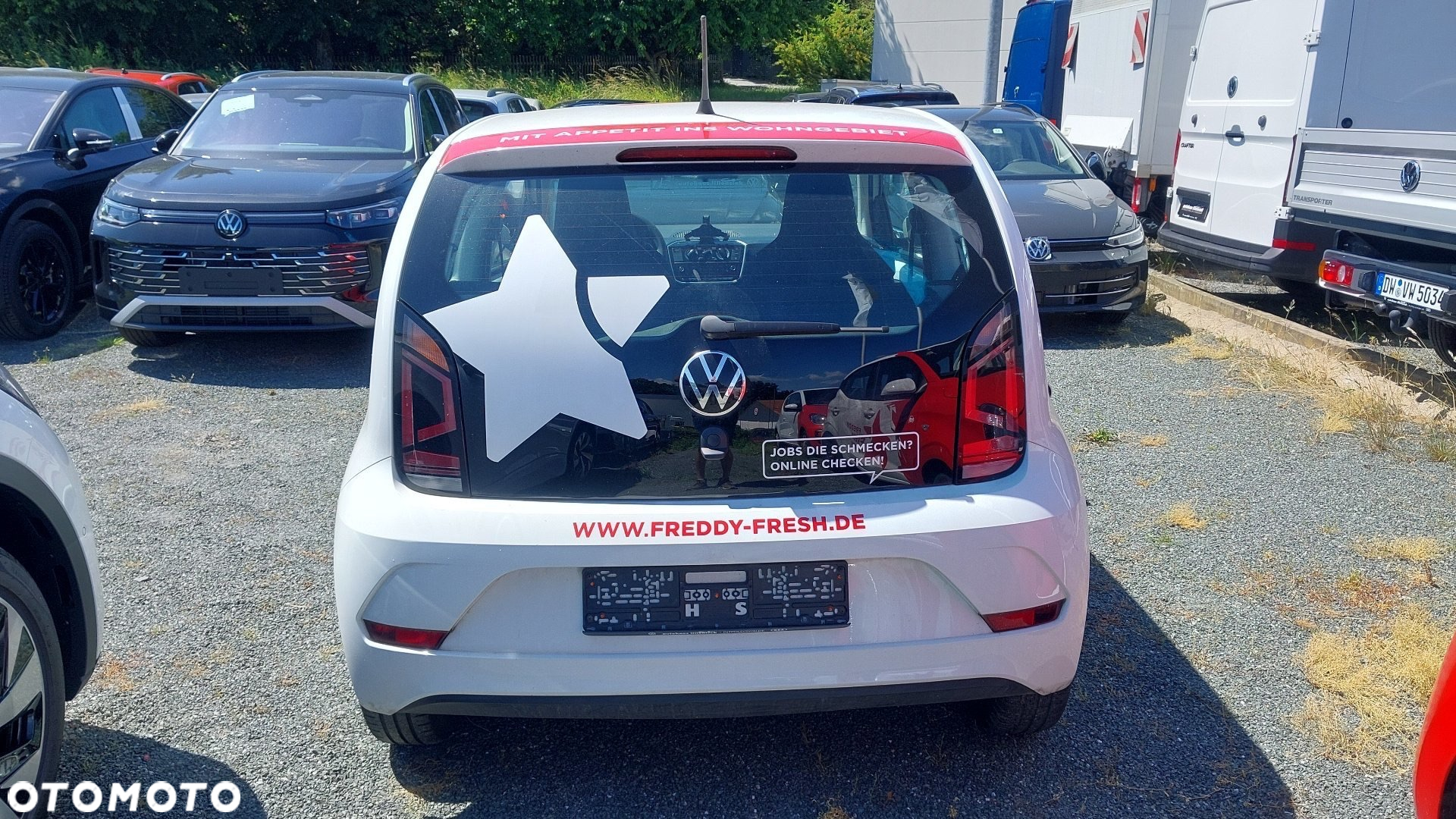 Volkswagen up! Standard - 11