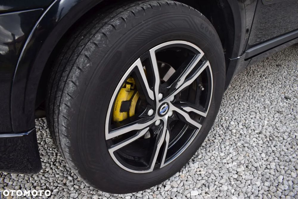 Volvo XC 90 2.4 D5 Executive - 8